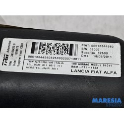 Fiat - Punto - Right airbag (dashboard)