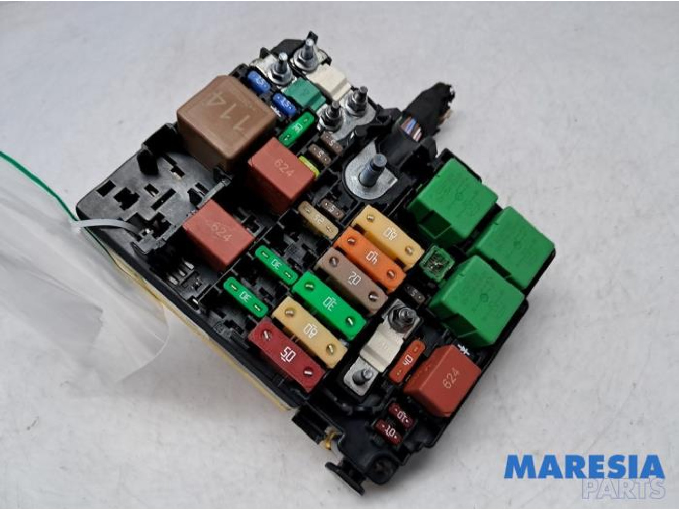 Peugeot - 208 - Fuse box