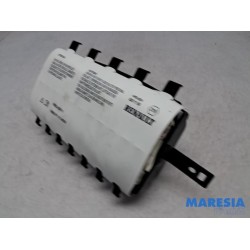 Renault - Clio - Right airbag (dashboard)