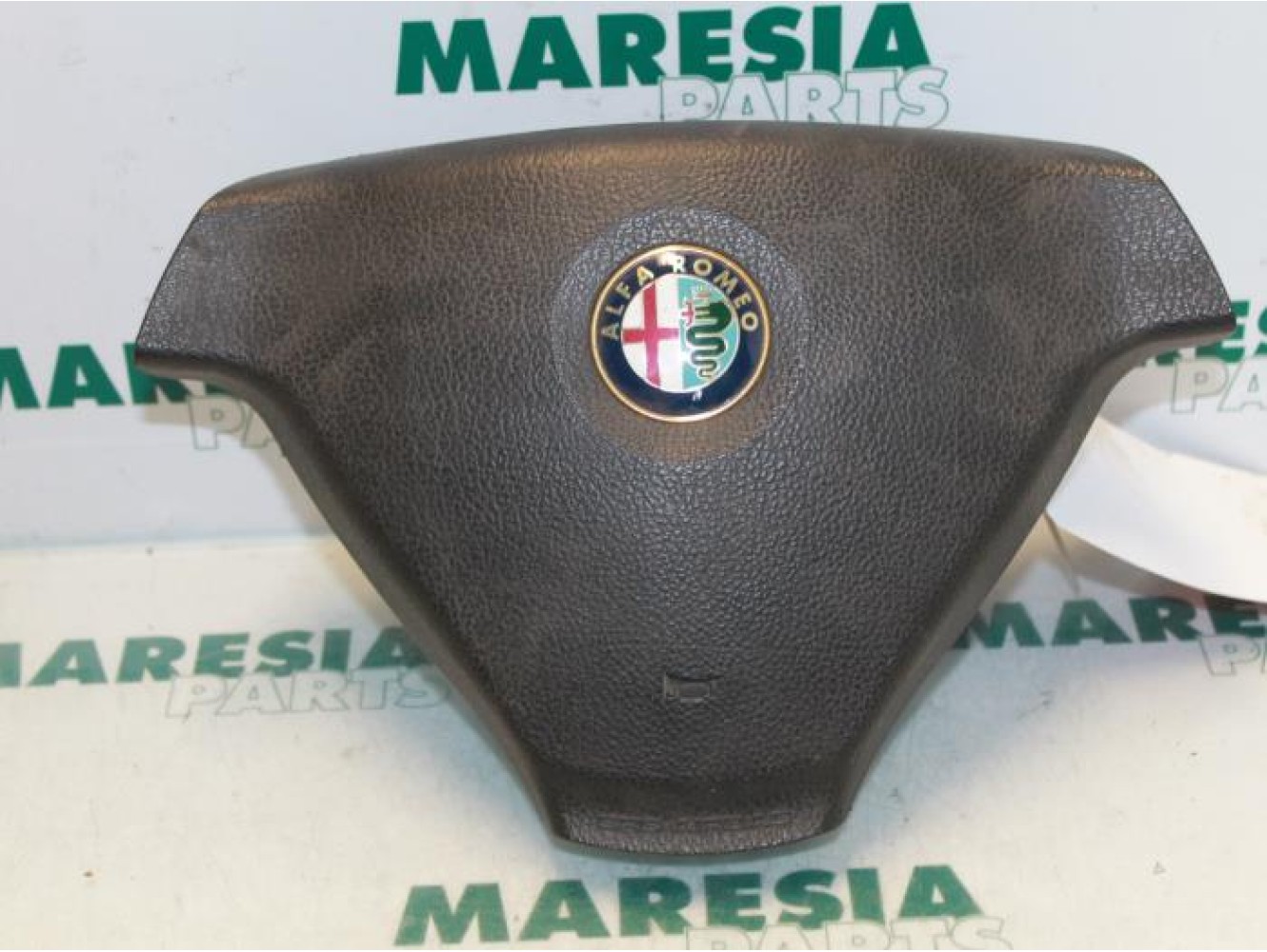 Alfa Romeo - 166 - Left airbag (steering wheel)