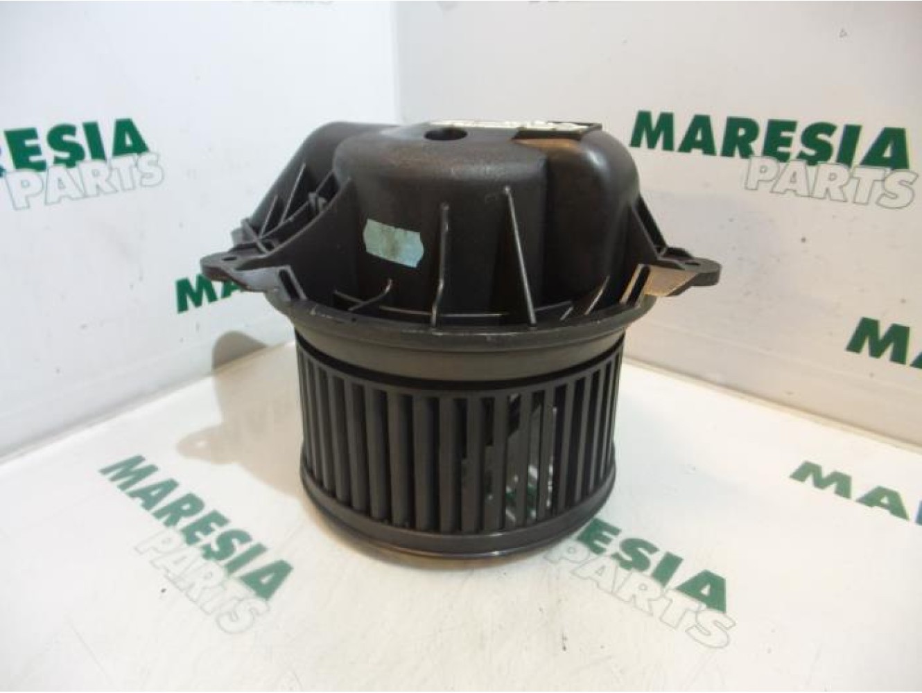 Peugeot - 406 - Moteur de ventilation chauffage
