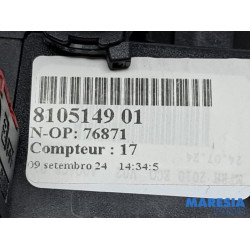 Peugeot - 208 - Fuse box