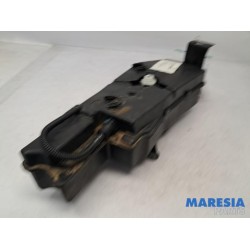 Peugeot - Partner - Additive tank