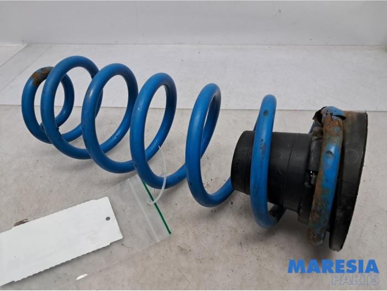 Peugeot - Partner - Rear coil spring