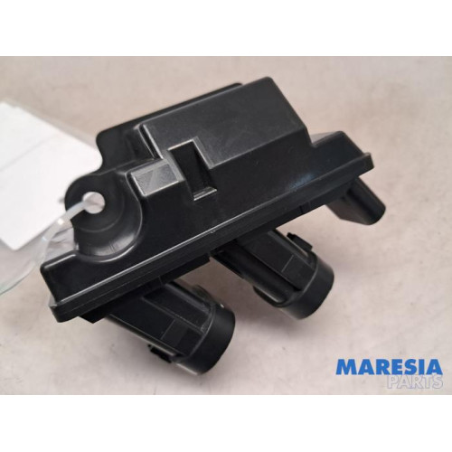 Peugeot - 208 - Cooling fan resistor