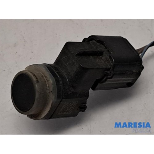 Opel - Vivaro - PDC Sensor