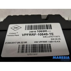 Opel - Vivaro - Instrumentenbrett