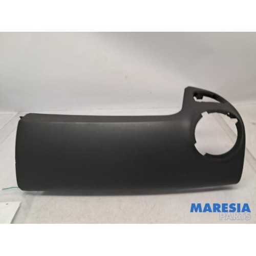 Opel - Vivaro - Right airbag (dashboard)