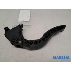 Opel - Vivaro - Accelerator pedal
