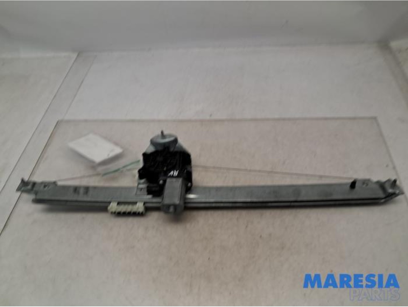 Opel - Vivaro - Window mechanism 2-door, front right