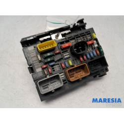Peugeot - Partner - Fuse box