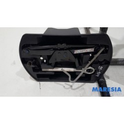 Peugeot - 308 - Krikset + reservewiel
