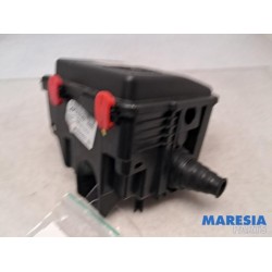Peugeot - 208 - Fuse box