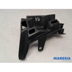 Peugeot - 208 - Rear bumper bracket central