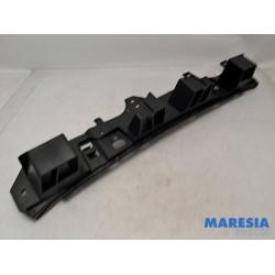 Peugeot - 208 - Rear bumper bracket central