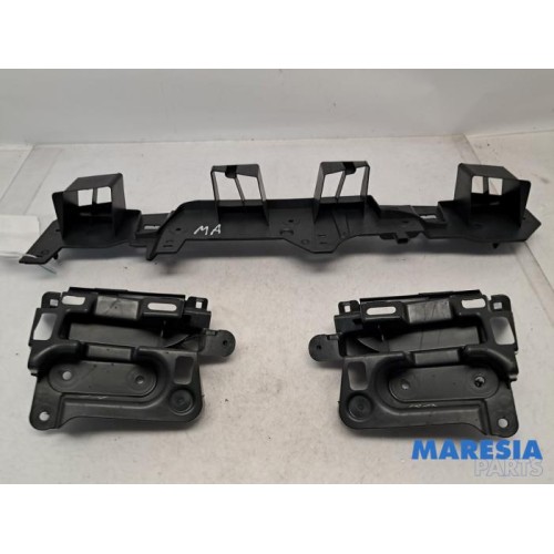 Peugeot - 208 - Bumpersteun midden-achter