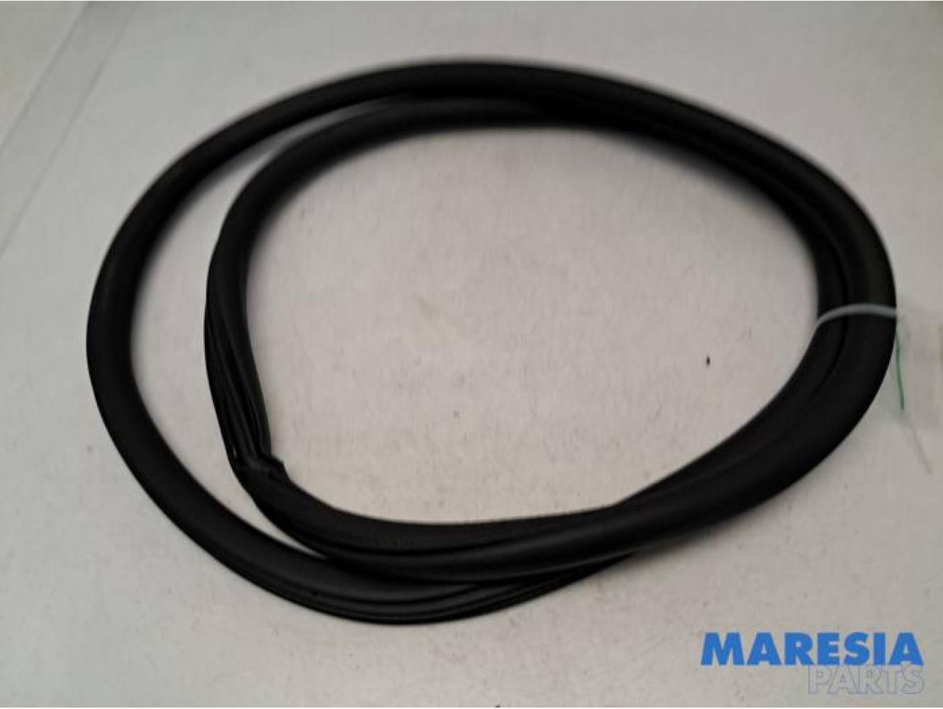 Peugeot - 208 - Portierrubber 4Deurs rechts-achter