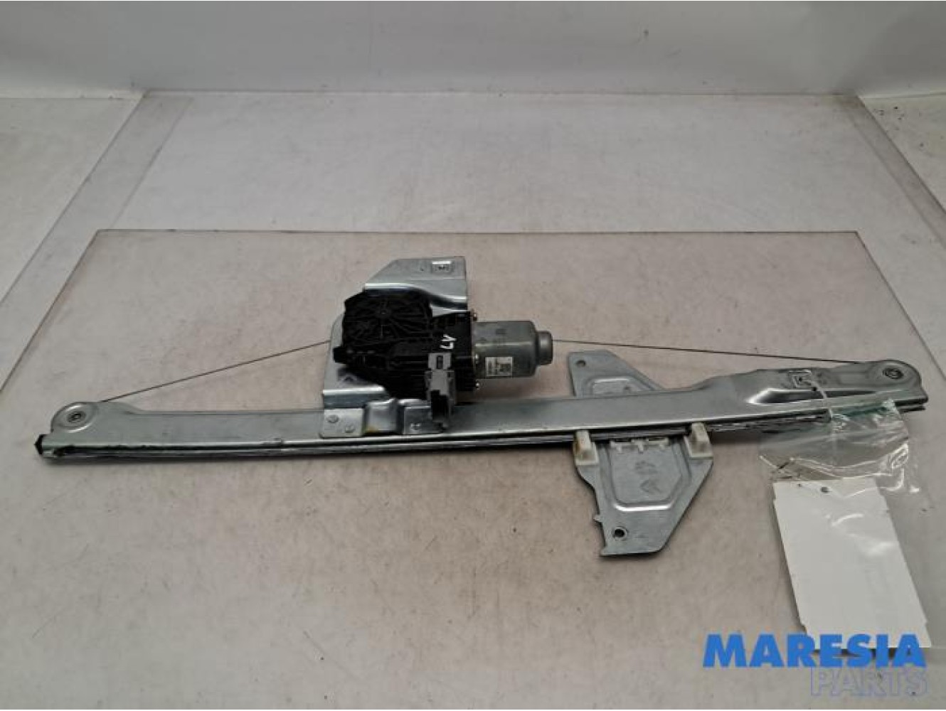 Peugeot - Partner - Window mechanism 2-door, front left