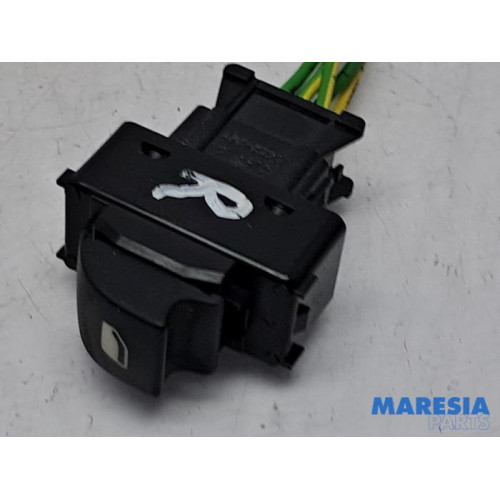 Peugeot - Partner - Electric window switch