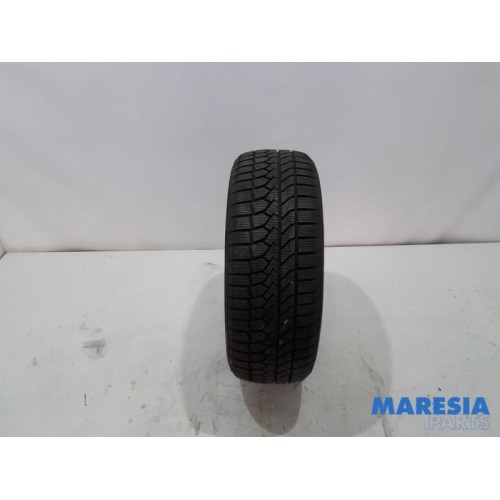 Peugeot - 308 - Winter tyre