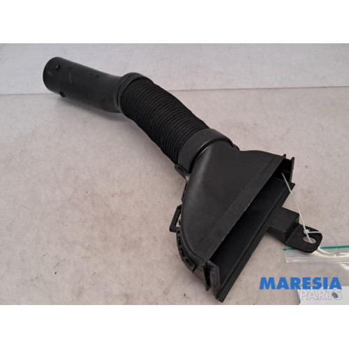 Peugeot - 208 - Air intake hose