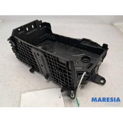 Peugeot - 208 - Battery box