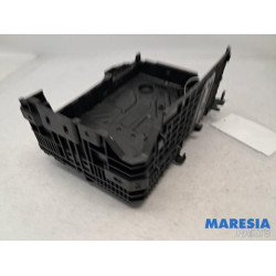 Peugeot - 208 - Battery box