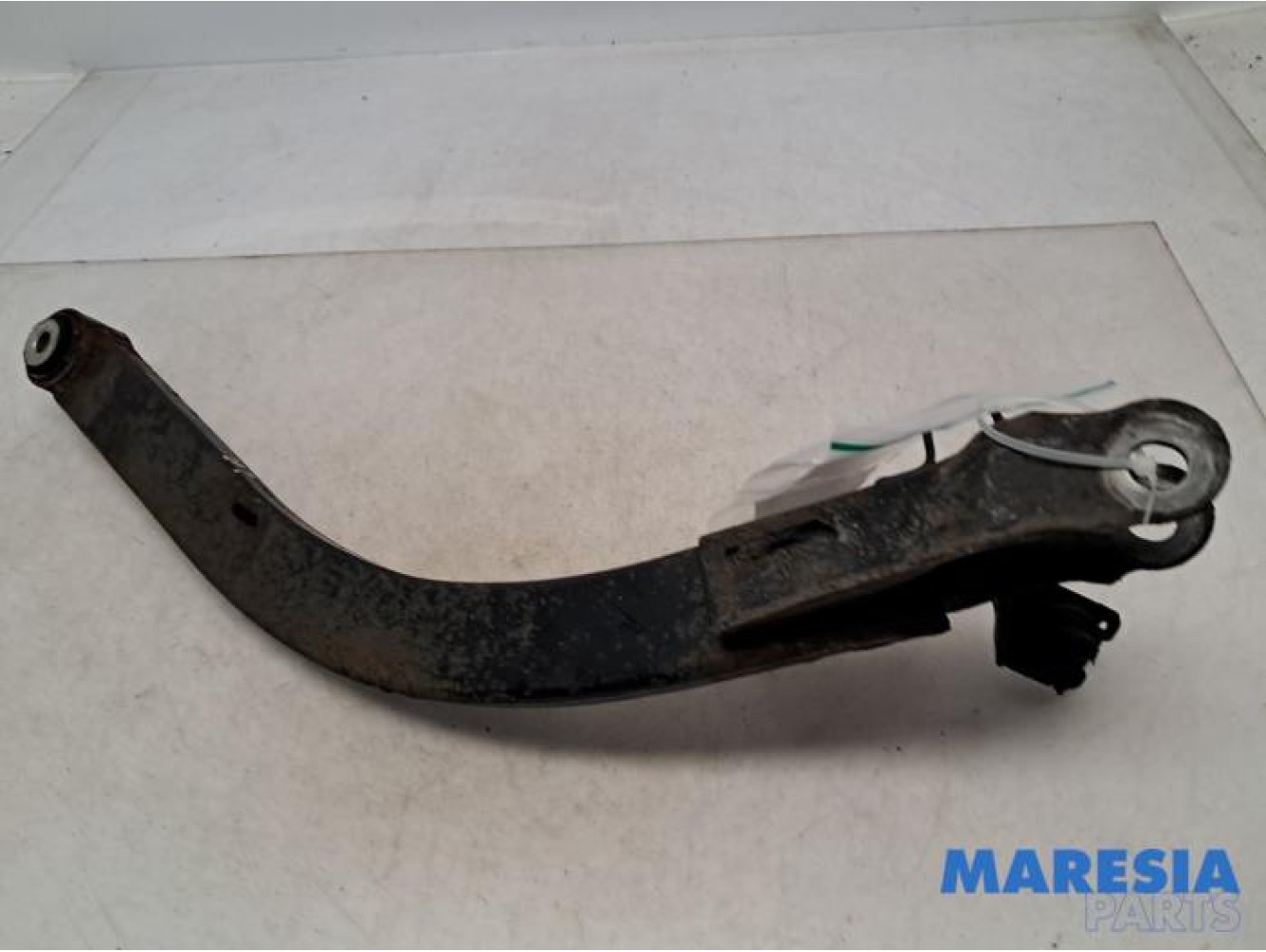 Alfa Romeo - Giulietta - Querlenker oben links hinten