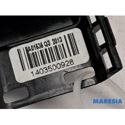 Peugeot - Partner - Sliding door lock mechanism, right