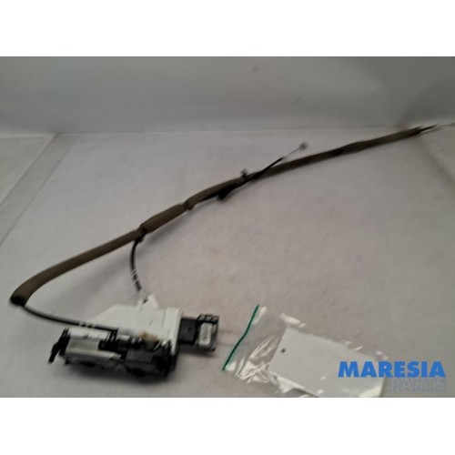 Peugeot - Partner - Sliding door lock mechanism, right