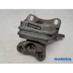 Alfa Romeo - Giulietta - Versnellingsbak Steun