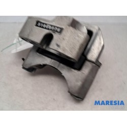 Alfa Romeo - Giulietta - Engine mount