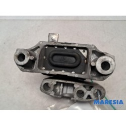 Alfa Romeo - Giulietta - Engine mount