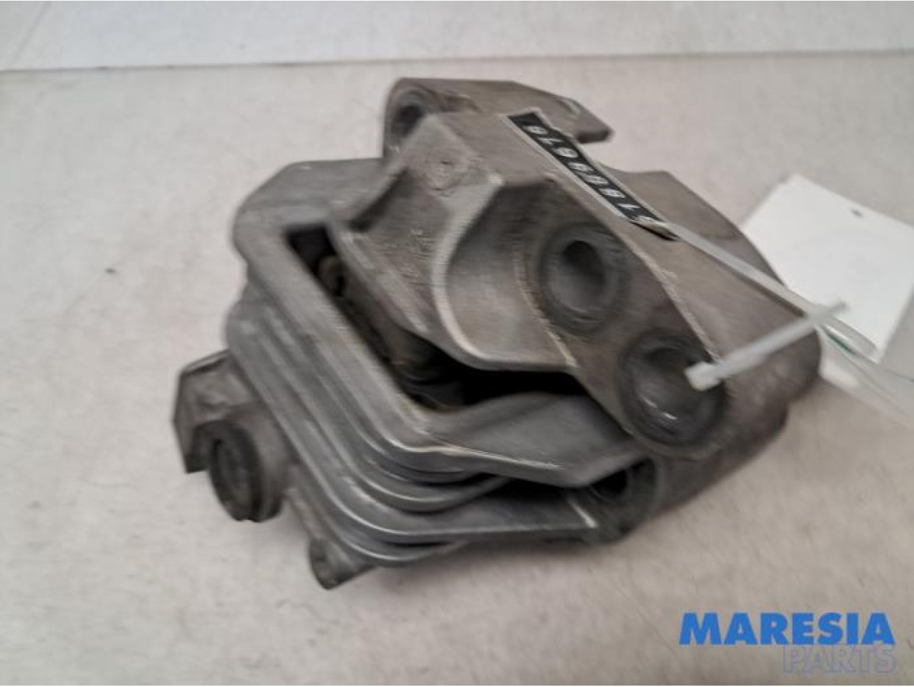 Alfa Romeo - Giulietta - Engine mount