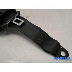 Alfa Romeo - Giulia - Rear seatbelt, right