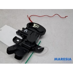 Alfa Romeo - Giulia - Tailgate lock mechanism