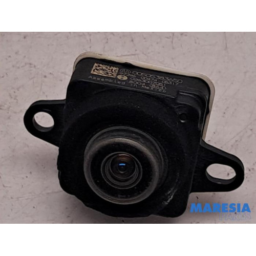 Alfa Romeo - Giulia - Reversing camera