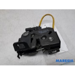 Alfa Romeo - Giulia - Bonnet lock mechanism