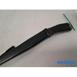 Alfa Romeo - Giulia - Front wiper arm