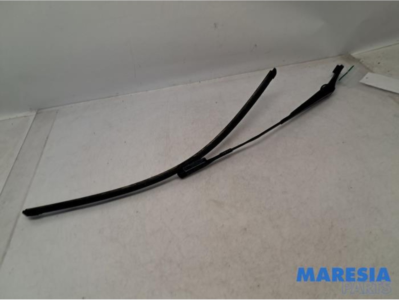 Alfa Romeo - Giulia - Front wiper arm
