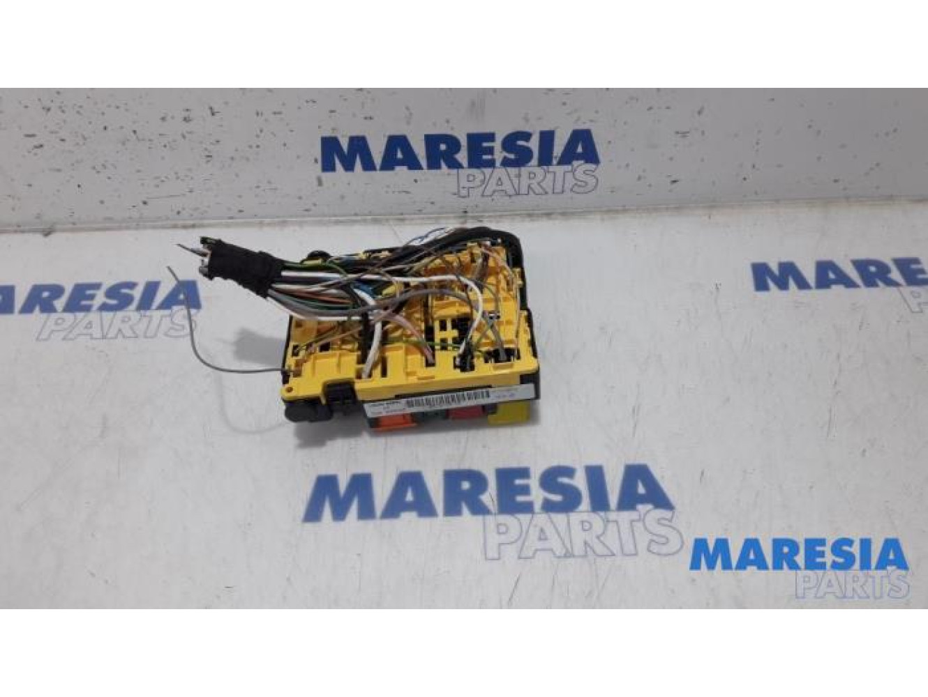 Peugeot - 208 - Fuse box