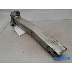 Alfa Romeo - Giulietta - Front part support
