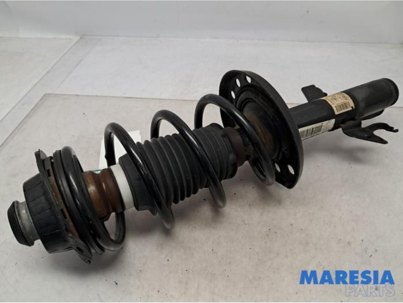 Alfa Romeo - Giulietta - Front shock absorber rod, left
