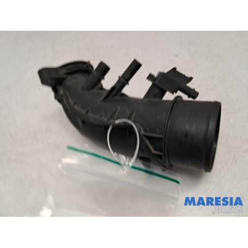 Renault - Scenic - Air intake hose