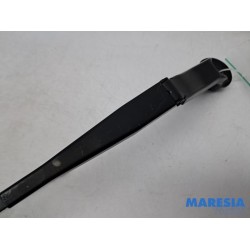 Renault - Scenic - Front wiper arm