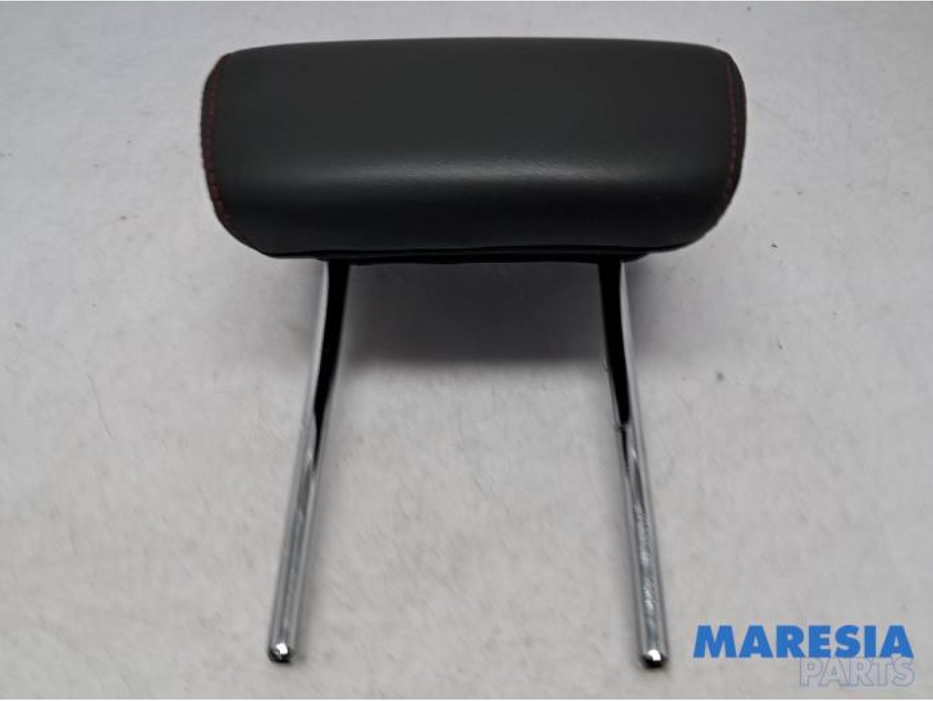Alfa Romeo - Giulietta - Headrest