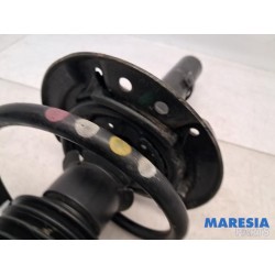 Renault - Scenic - Front shock absorber rod, right