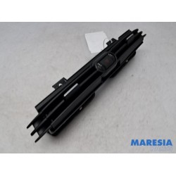 Alfa Romeo - Giulietta - Dashboard vent
