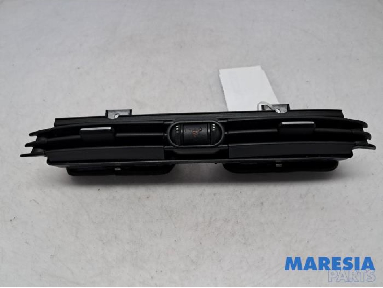 Alfa Romeo - Giulietta - Dashboard vent