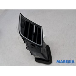 Alfa Romeo - Giulietta - Dashboard vent